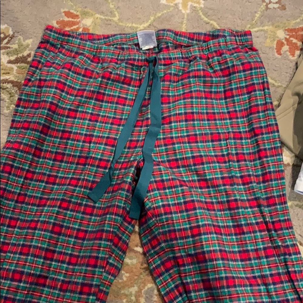 Vineyard vines pajamas